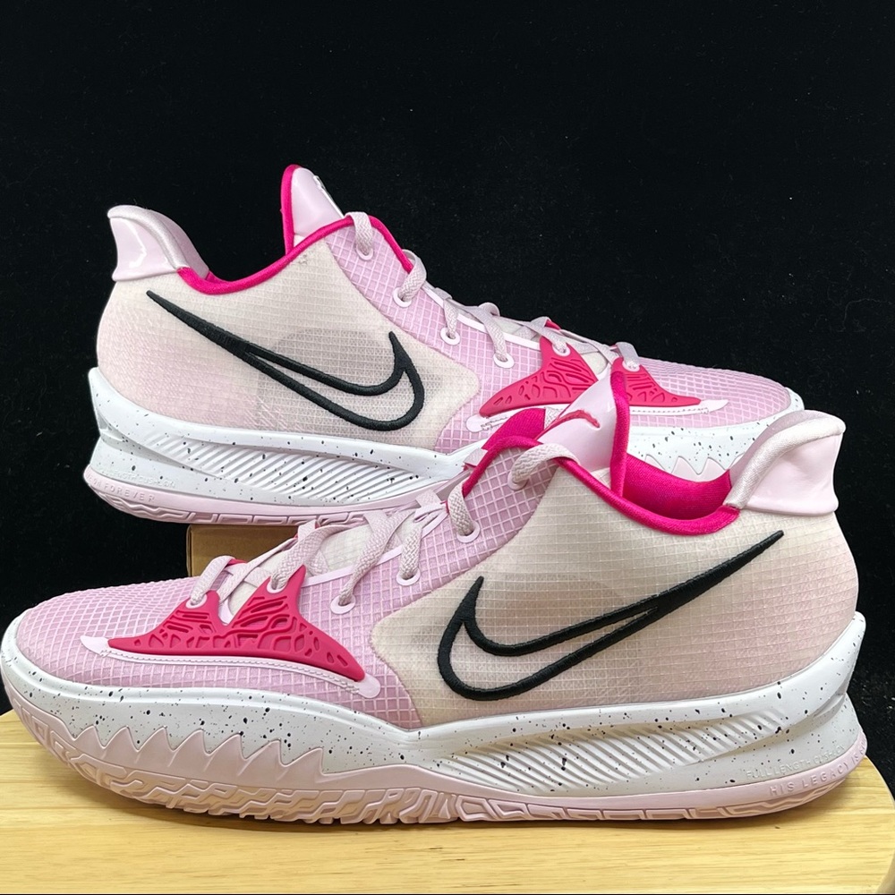 Nike Kyrie Low 4 “Kay Yow” Regal Pink Vivid Pink Men’s Sz 17 DV2496-600 - Picture 1 of 11
